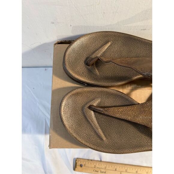 Volatile sandals size 9 shiny buckle - Picture 4 of 10